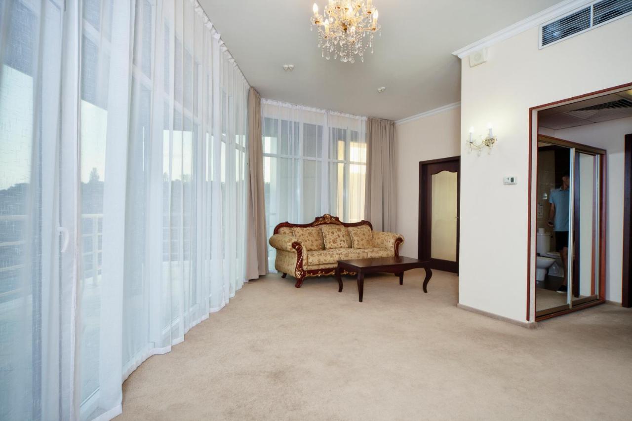 Bugaz Sea View Hotel Hribivka Kültér fotó