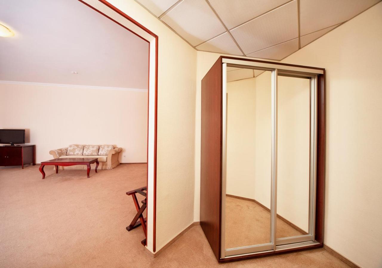 Bugaz Sea View Hotel Hribivka Kültér fotó