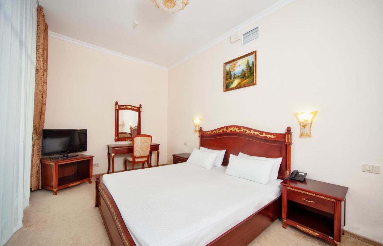 Bugaz Sea View Hotel Hribivka Kültér fotó